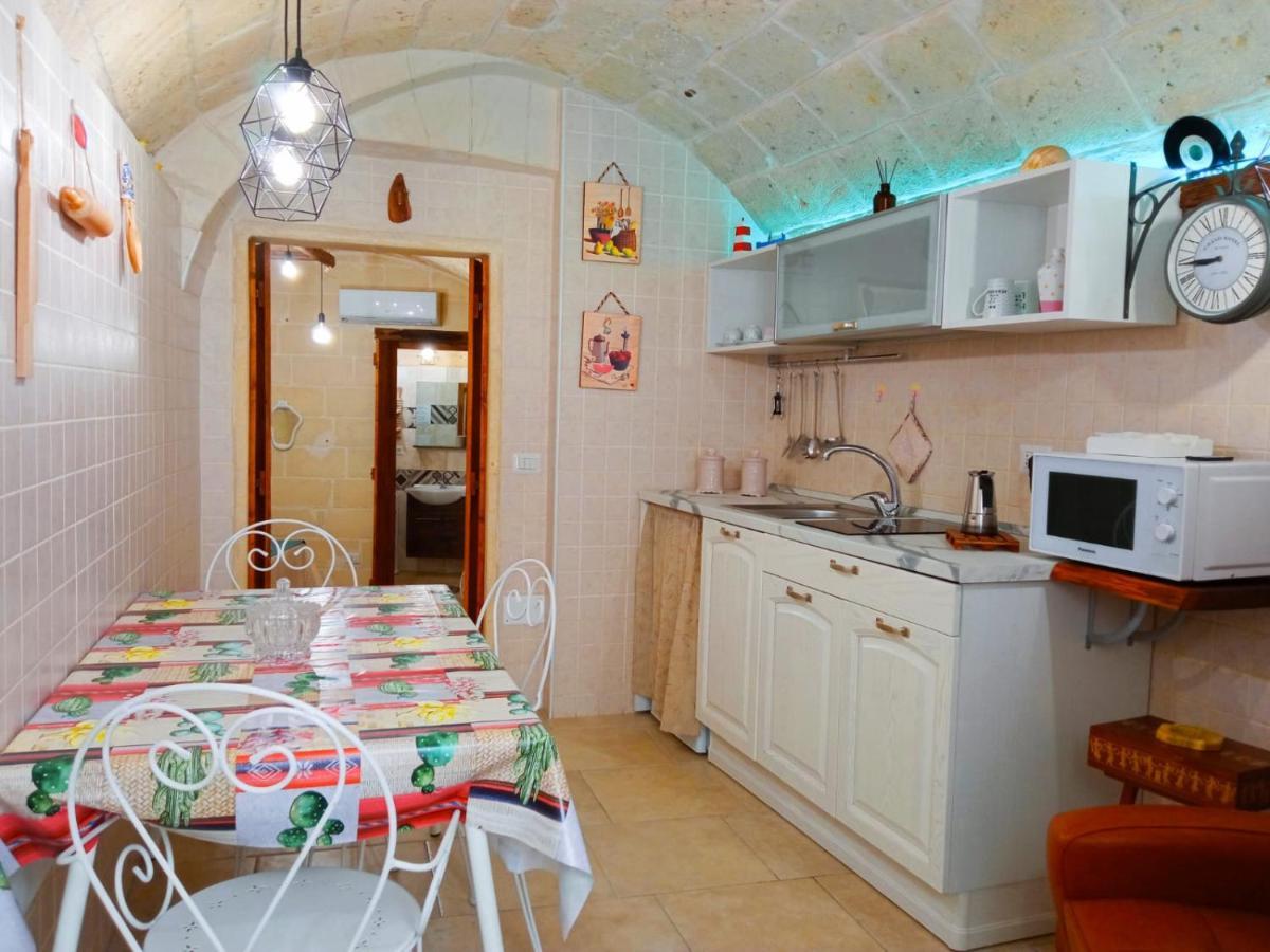 Dimora Don Camillo Apartment Monopoli Exterior photo